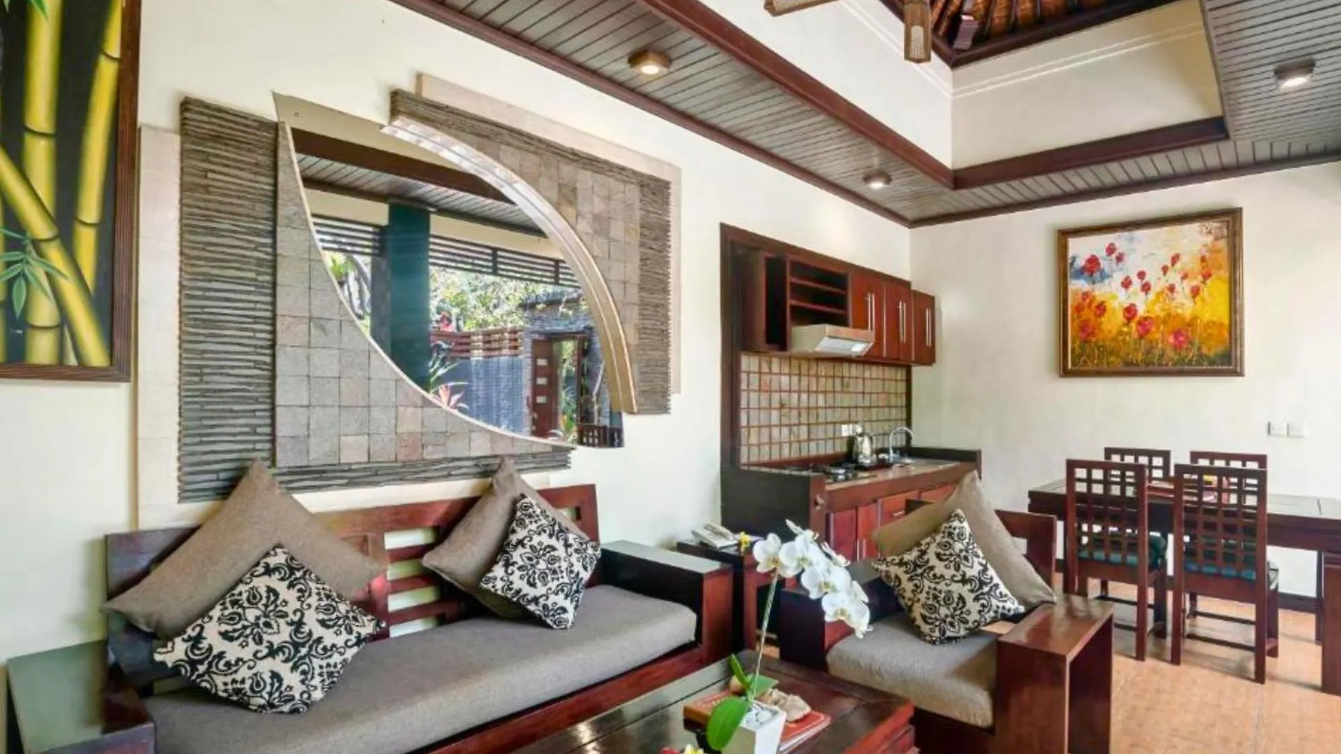 Catra 3 Bedroom Private Pool Villa Ne48 Seminyak   Seminyak (Bali)